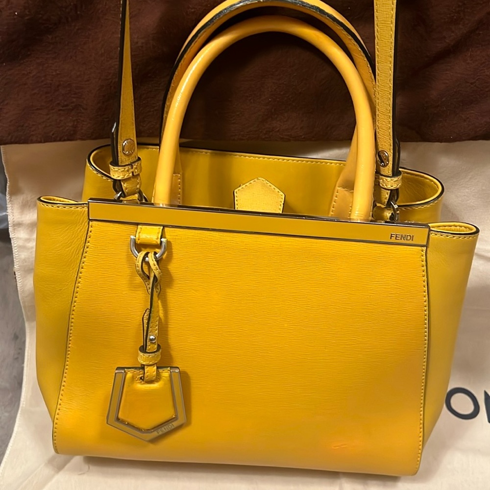 Authentic Fendi Epi leather
